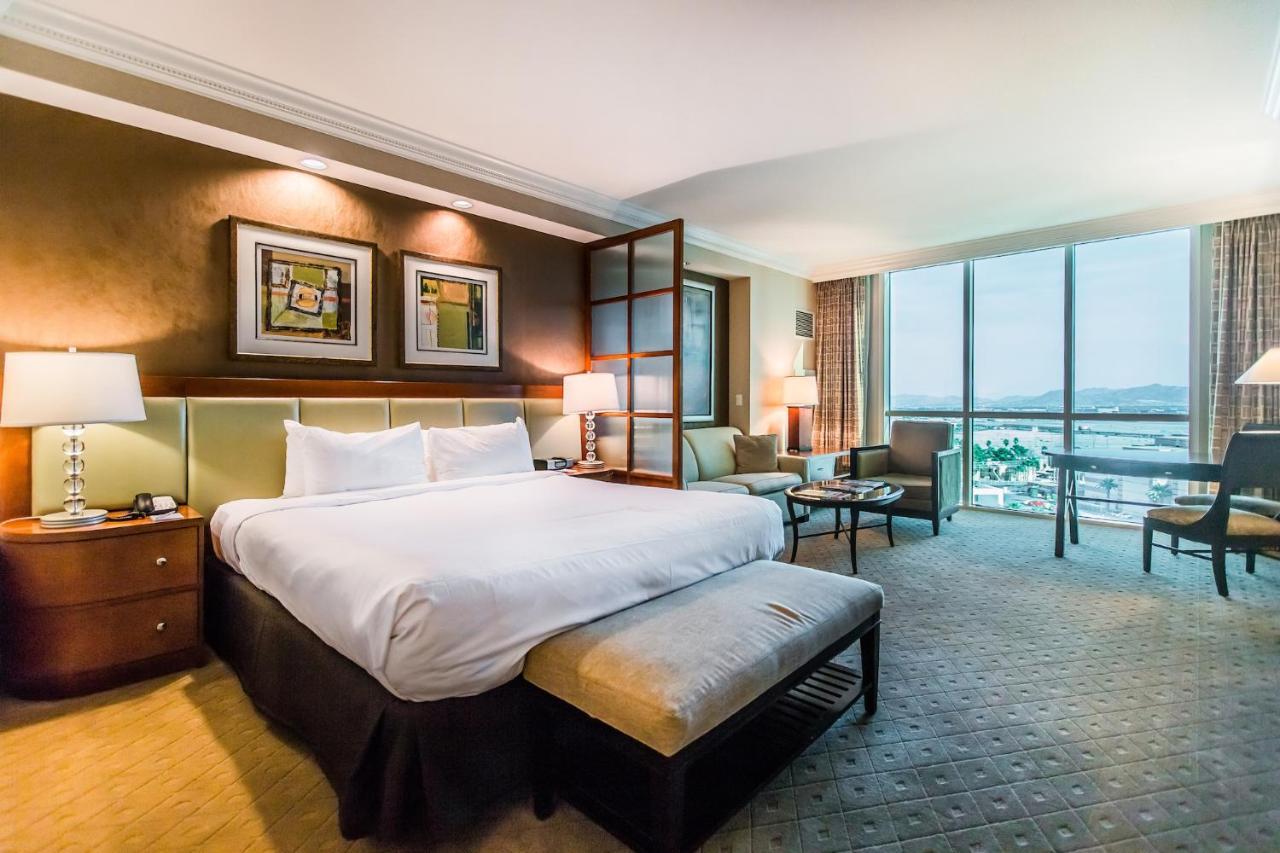 * No Fees * Strip View * Mgm Studio-2307 Casa de férias *
